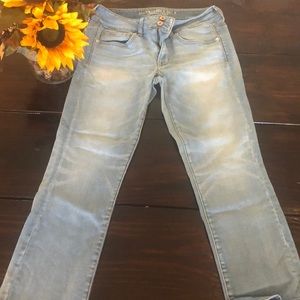 American Eagle Size 8 Jeans